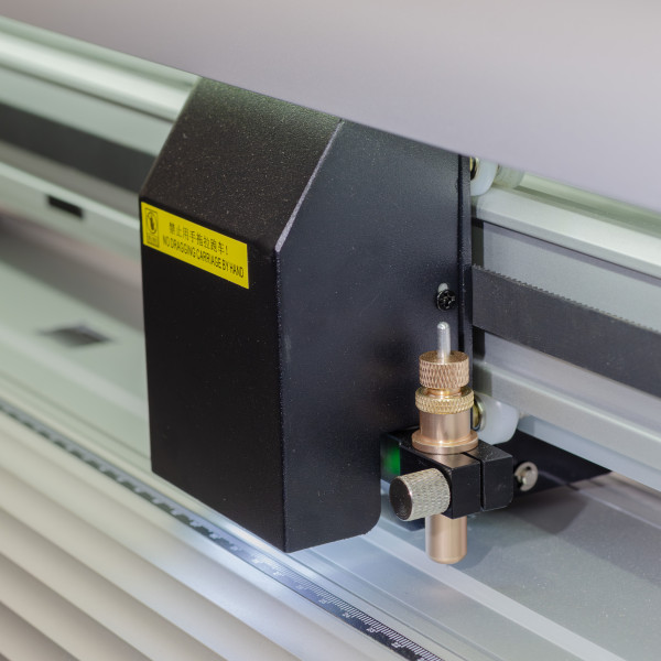 StarCut SC 1250 – Plotter de Recorte Profissional